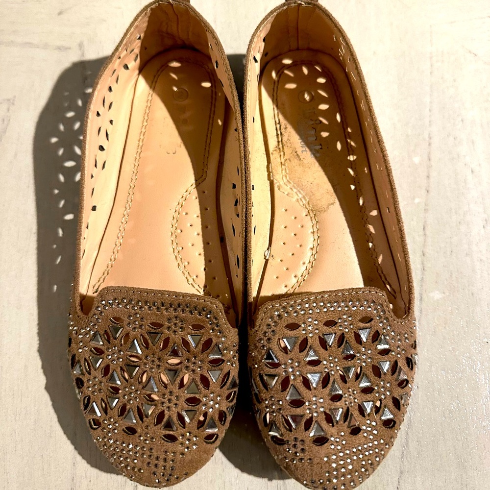 Girls dress shoes